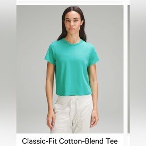 lululemon athletica Green Short Sleeve Tee